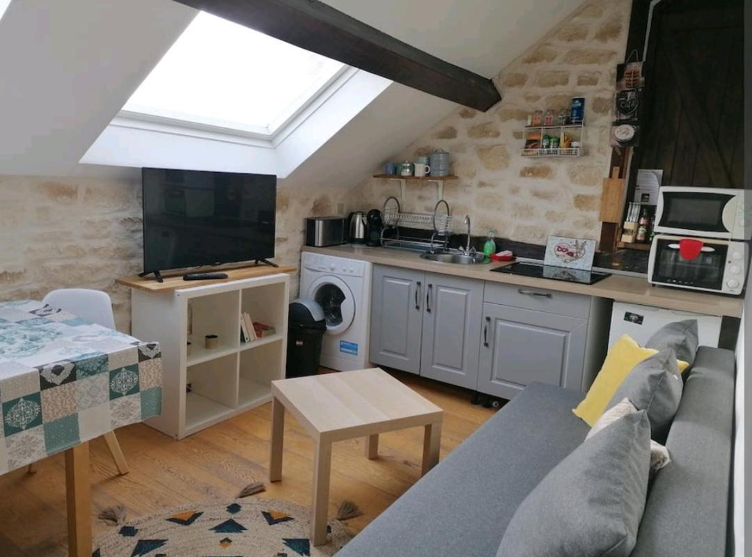 Le Charme De La Pierre Appartement Echarcon Buitenkant foto